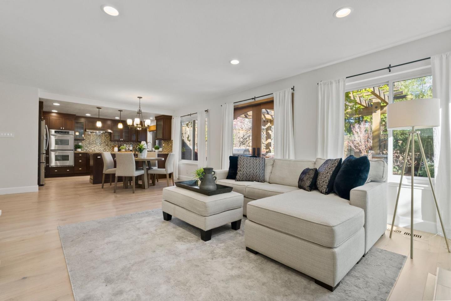 205 Aberdeen DR