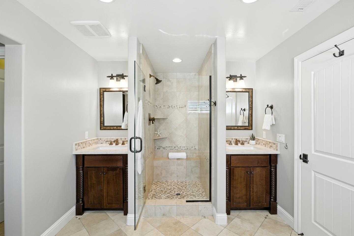 270 Oakview Drive