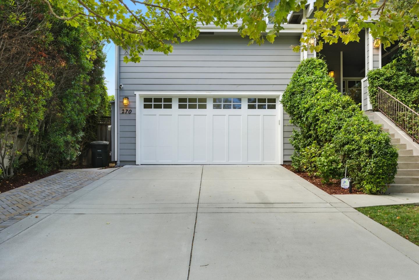 270 Oakview Drive