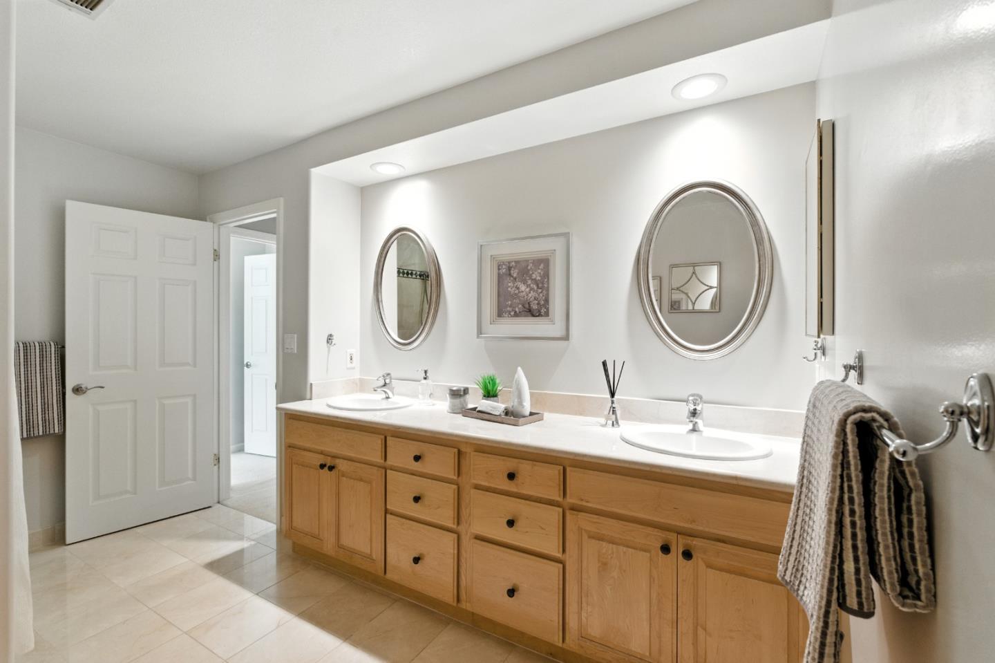 3711 Hamilton Way