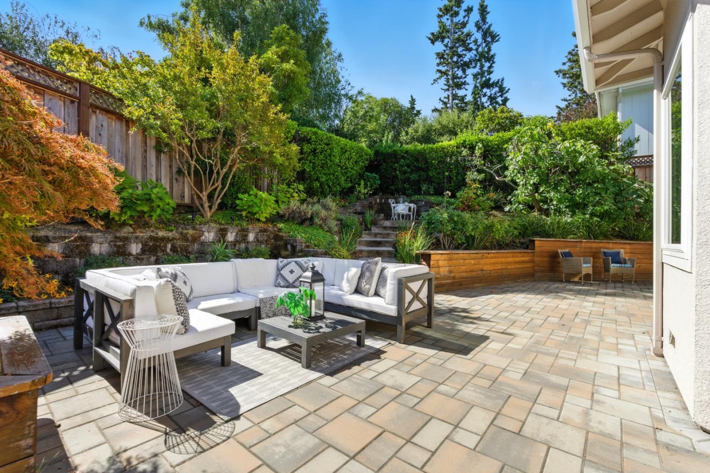 3711 Hamilton Way