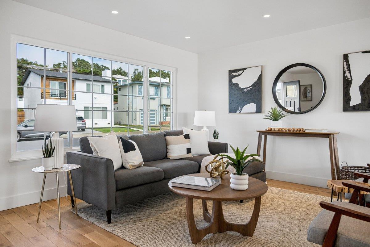 170 Beachview Avenue