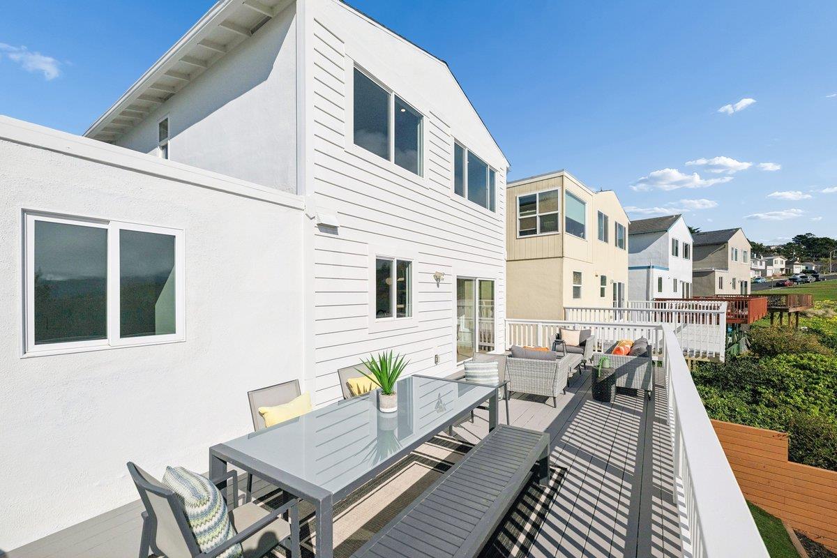 170 Beachview Avenue
