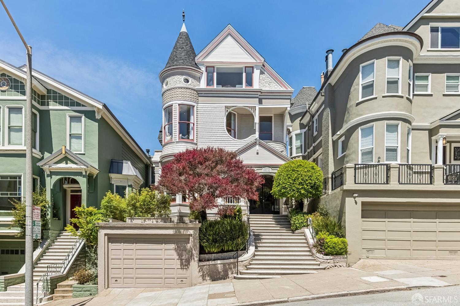 2218 Clay Street