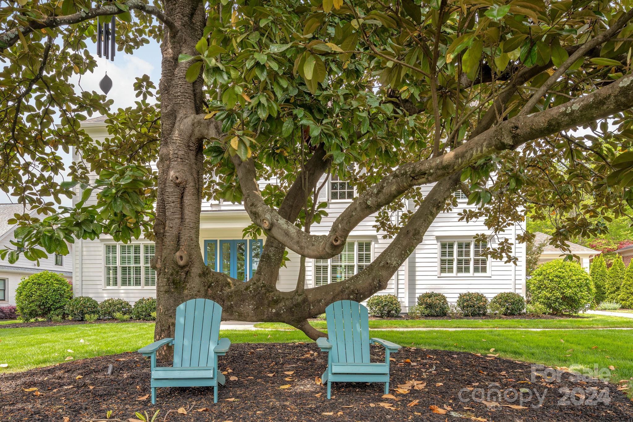 144 S Canterbury Road