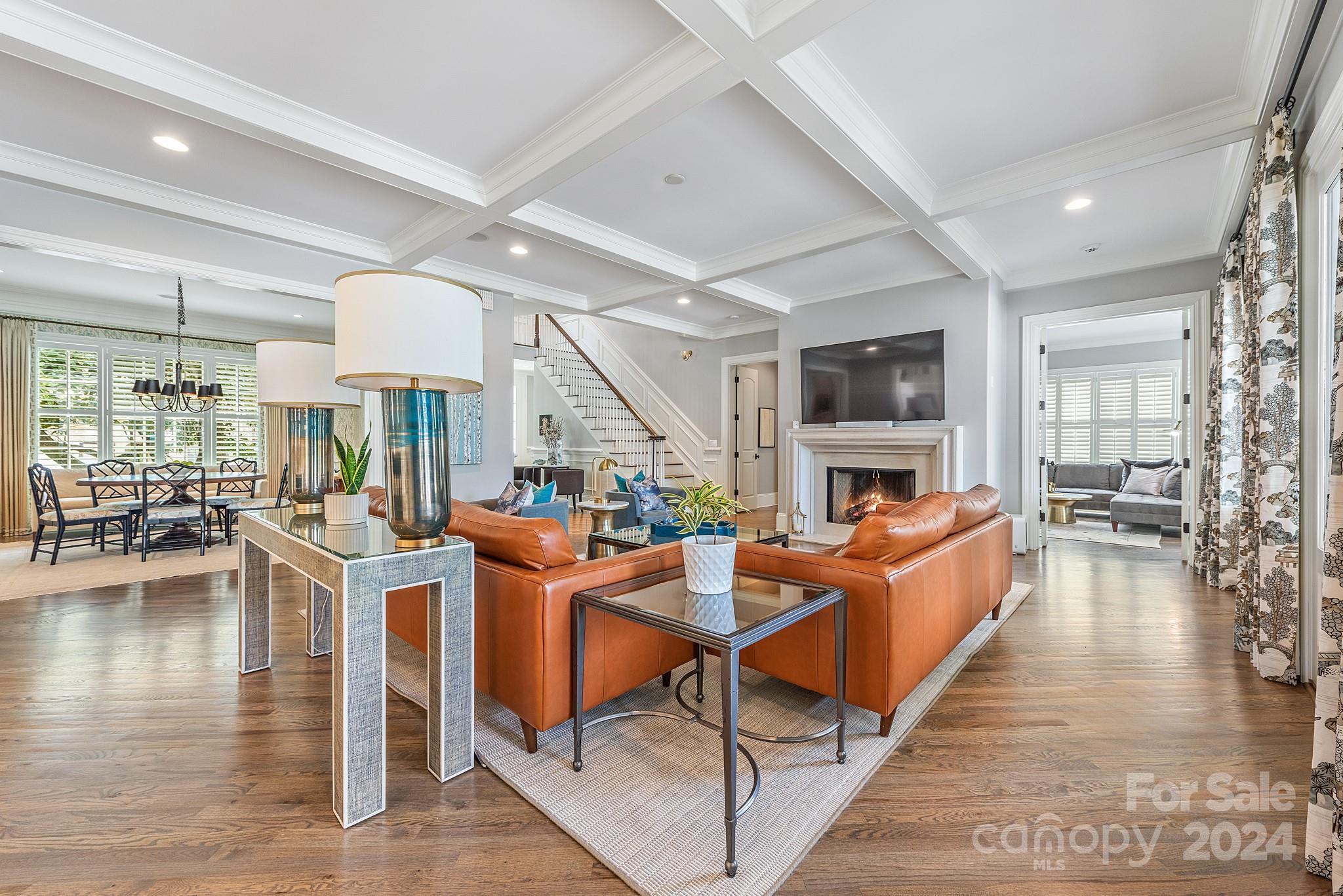 144 S Canterbury Road