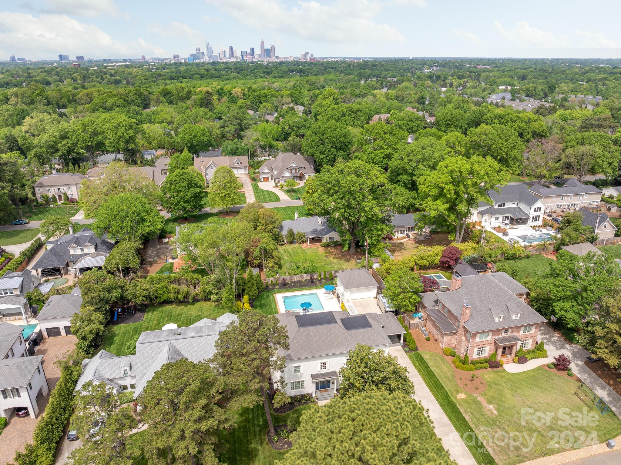 144 S Canterbury Road