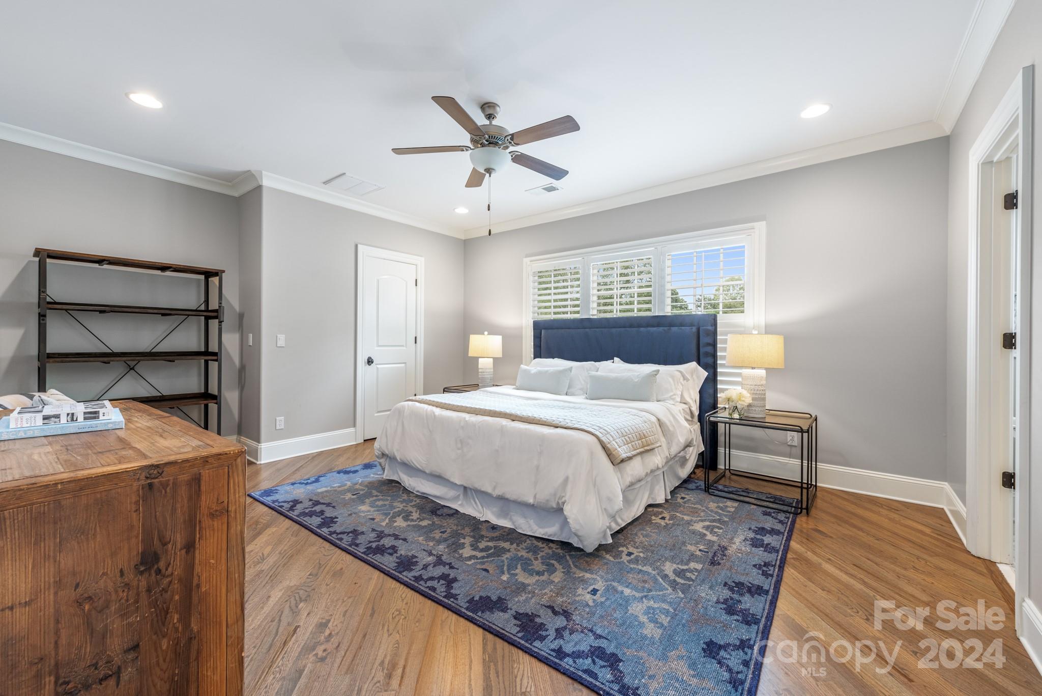 144 S Canterbury Road