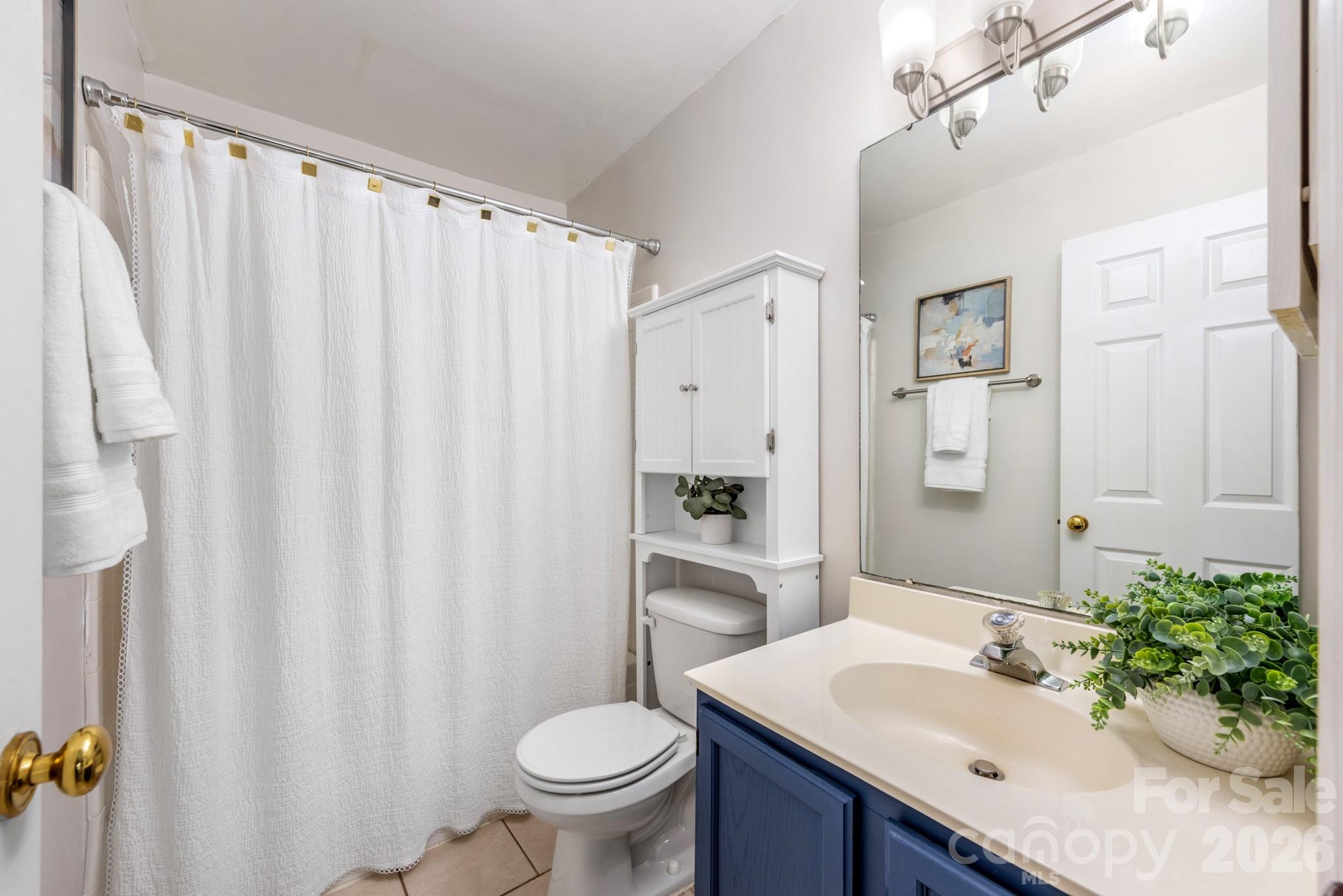 6039 Gray Gate Lane Unit: B