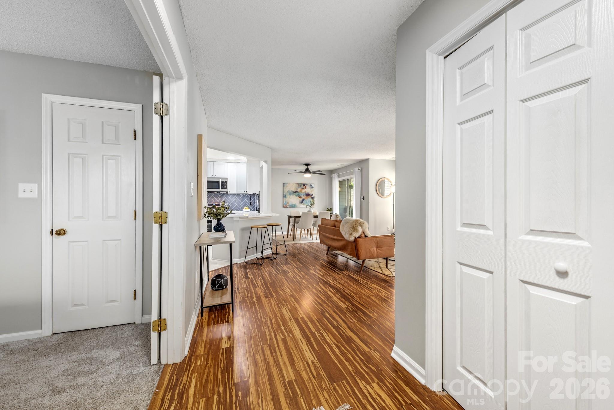 6039 Gray Gate Lane Unit: B