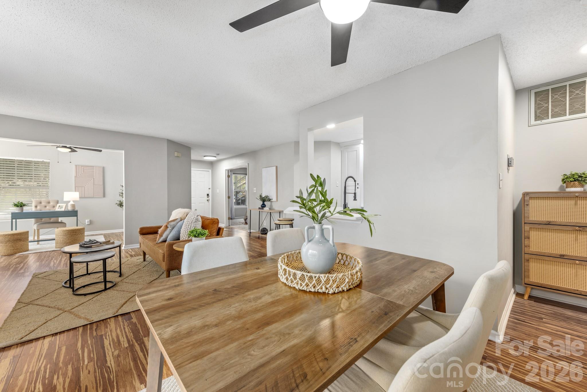 6039 Gray Gate Lane Unit: B