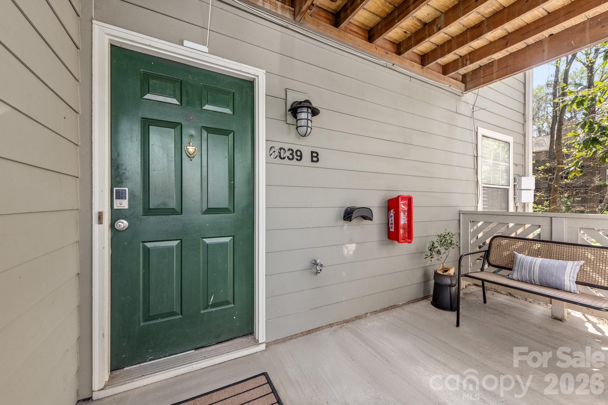 6039 Gray Gate Lane Unit: B