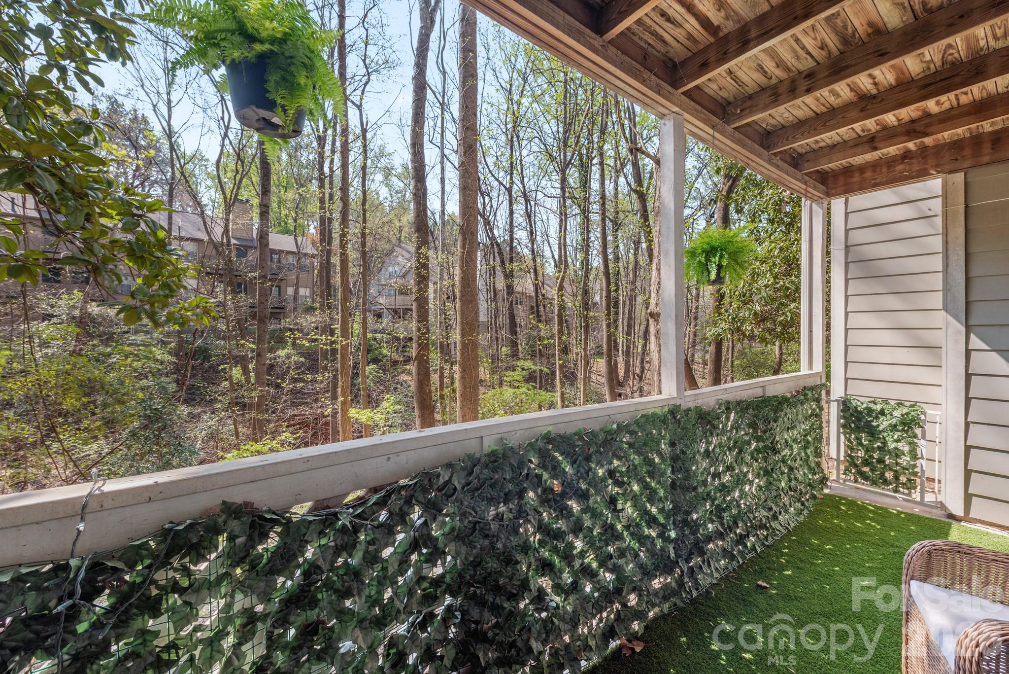 6039 Gray Gate Lane Unit: B
