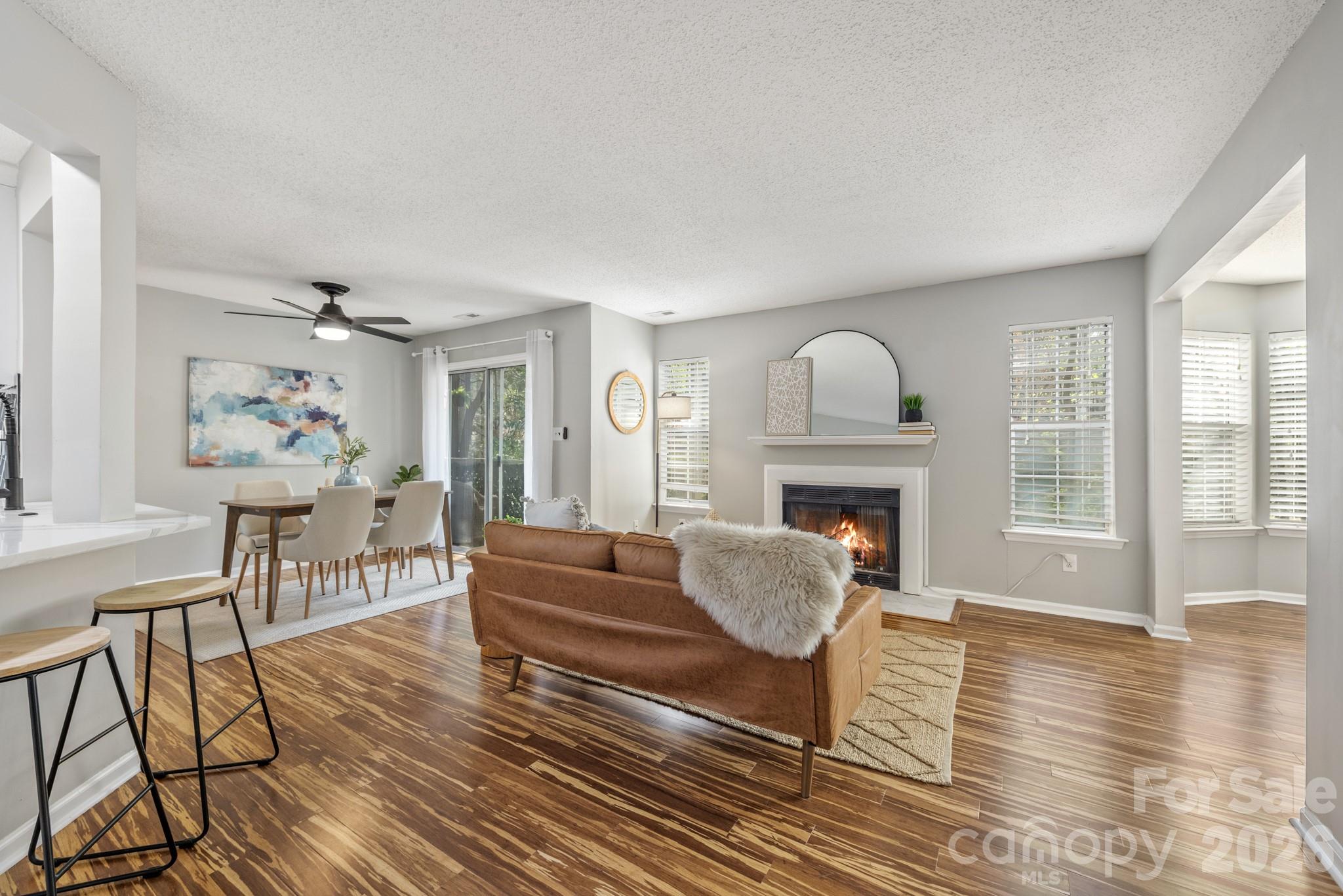6039 Gray Gate Lane Unit: B