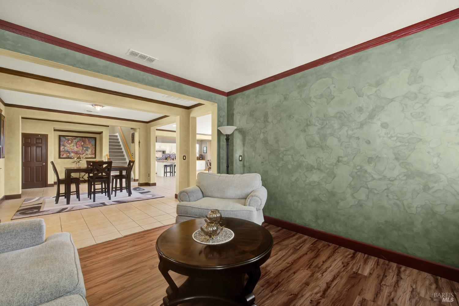 1256 Poplar Dr