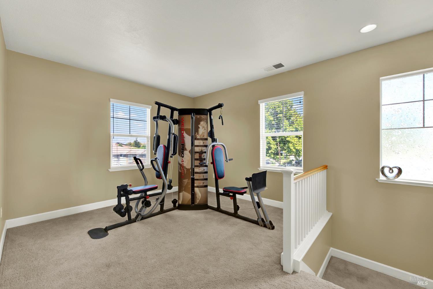 1256 Poplar Dr