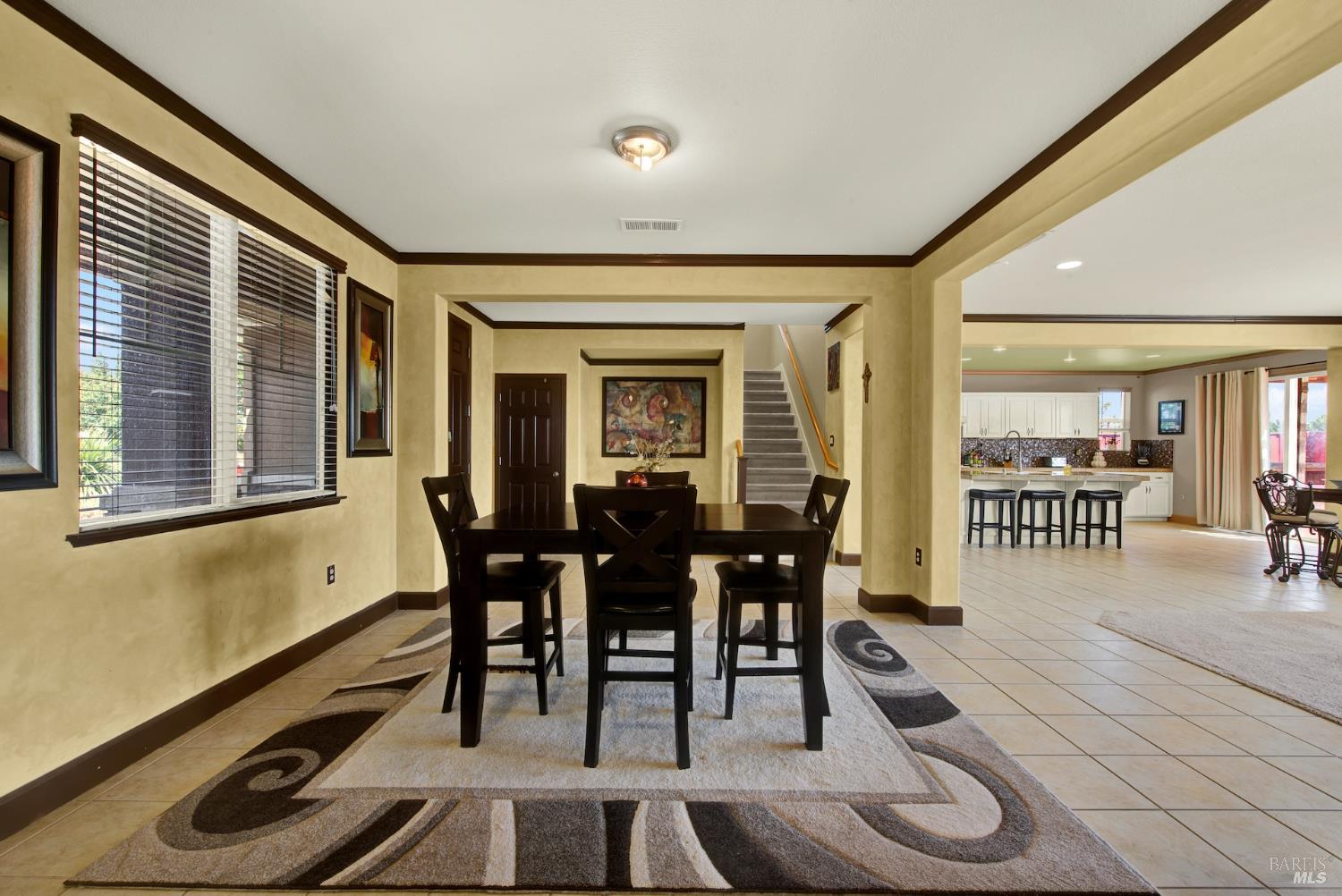 1256 Poplar Dr