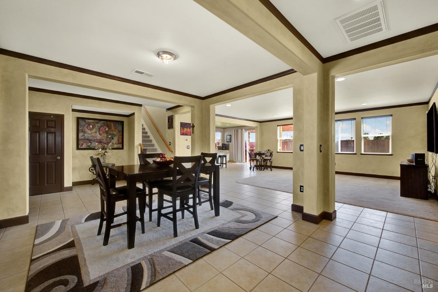 1256 Poplar Dr