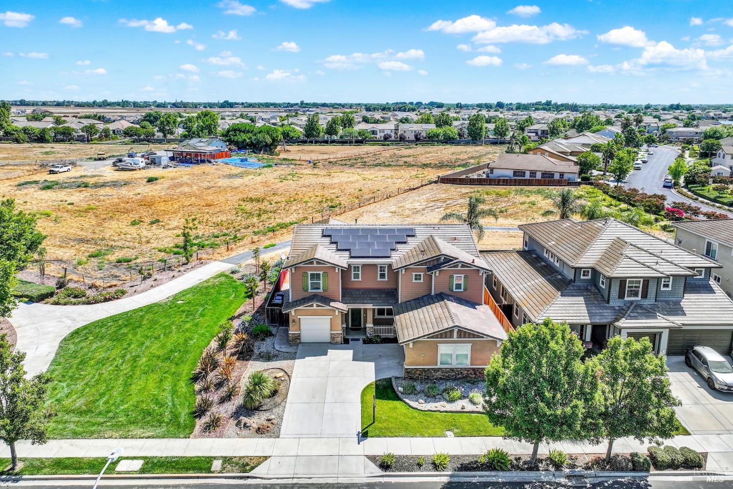 1256 Poplar Dr