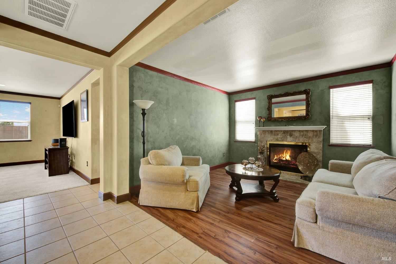 1256 Poplar Dr