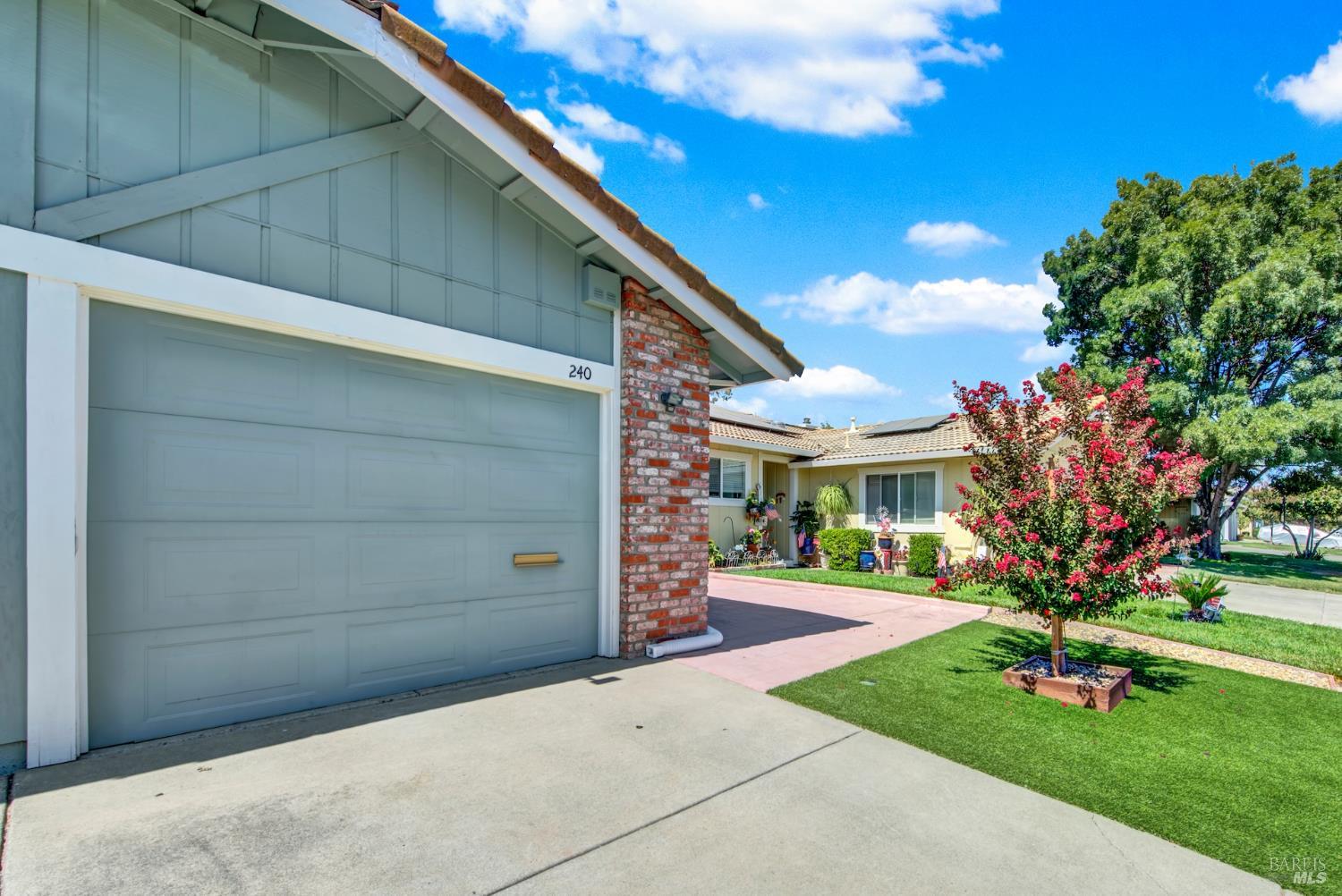240 Grand Canyon Dr