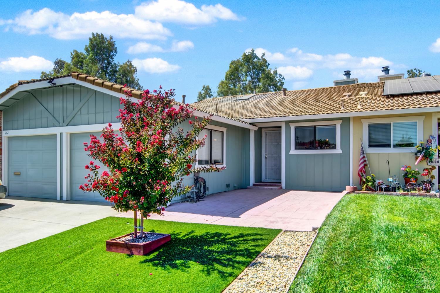 240 Grand Canyon Dr