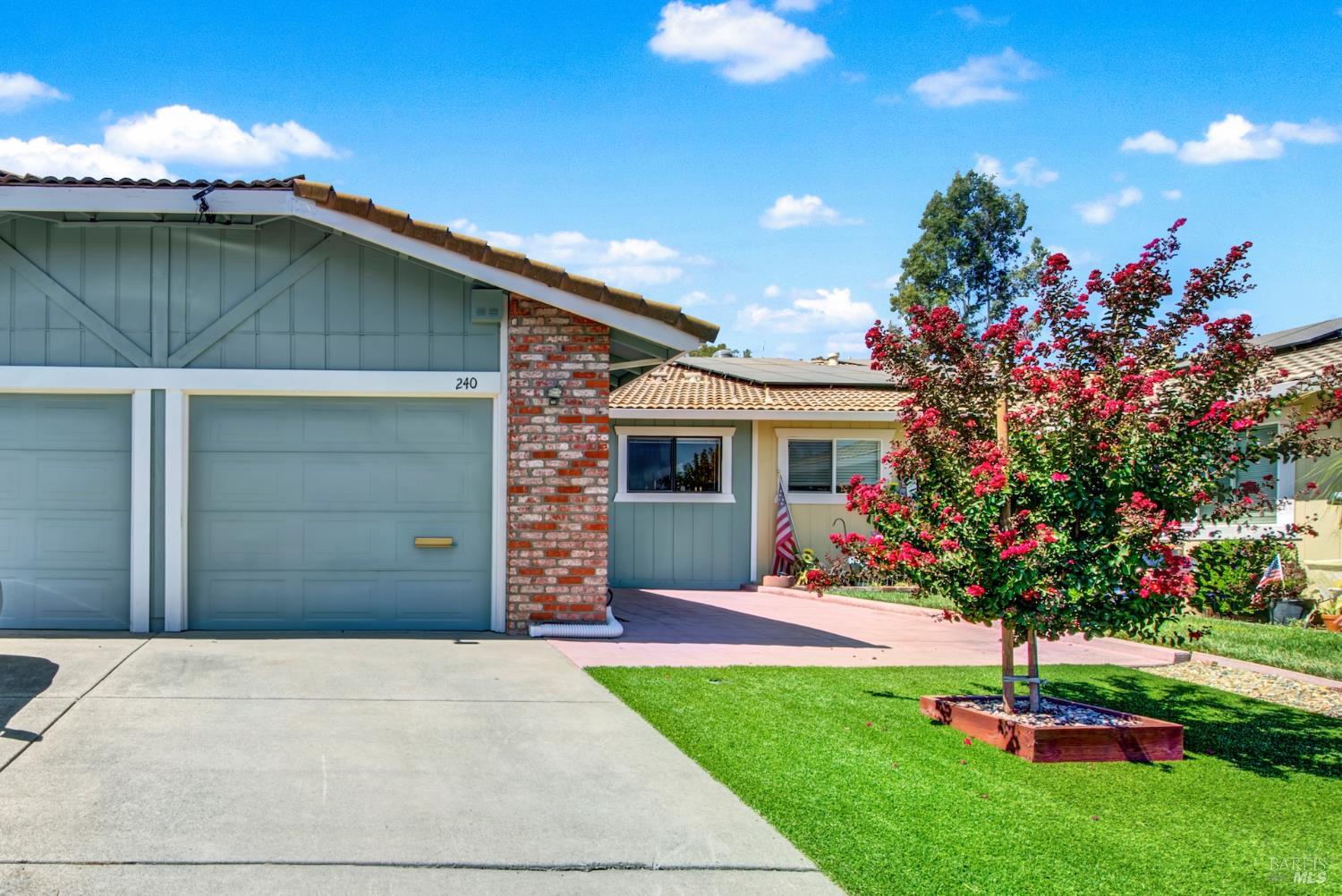 240 Grand Canyon Dr
