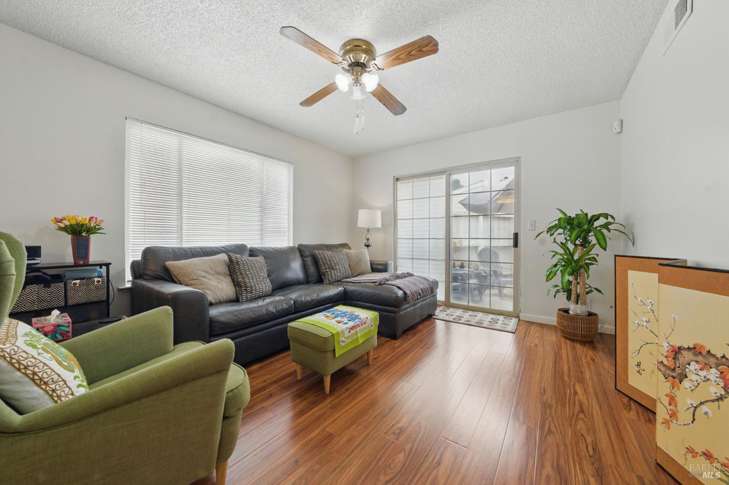 4214 Saturn Way