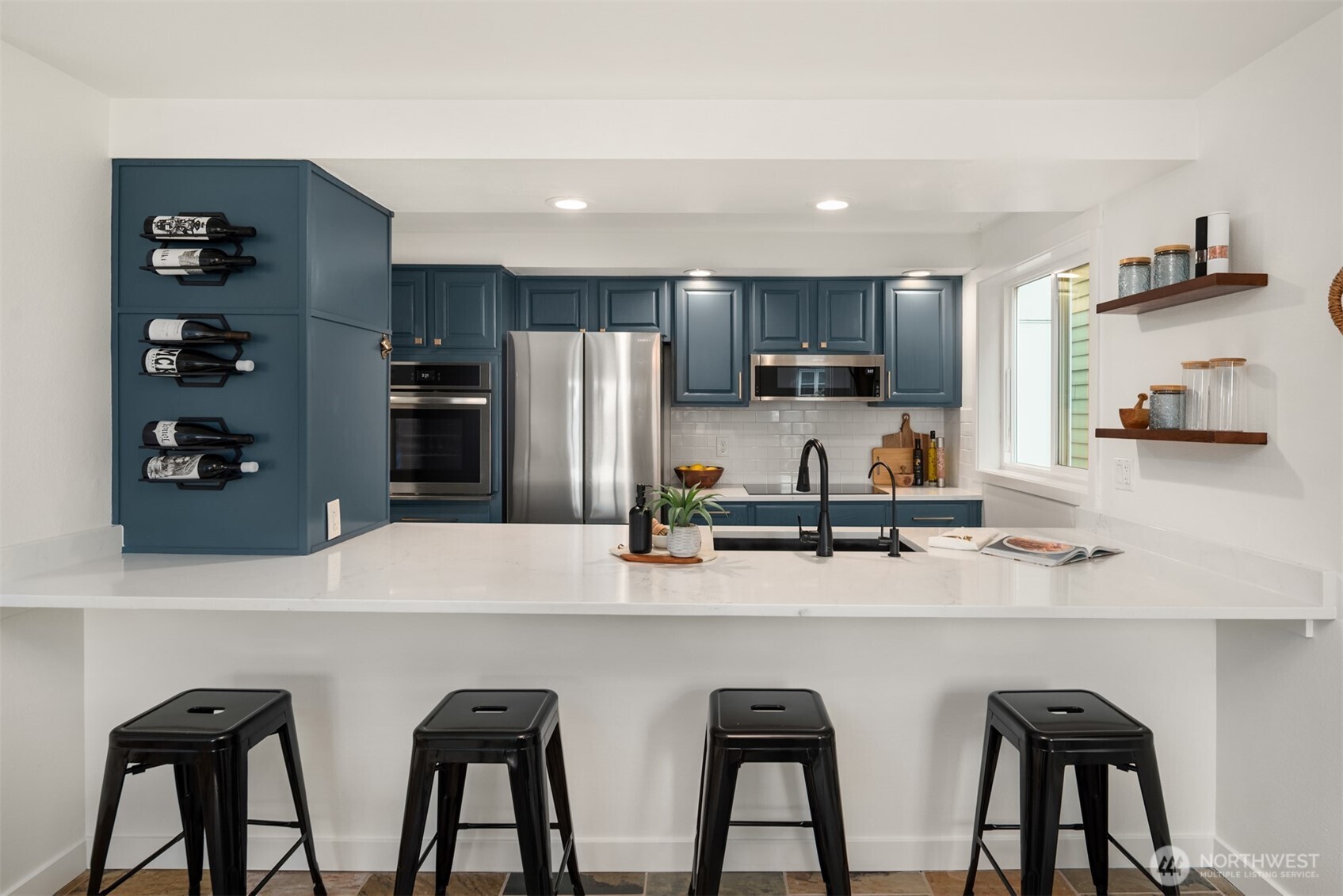 1512 California Avenue SW Unit: 202