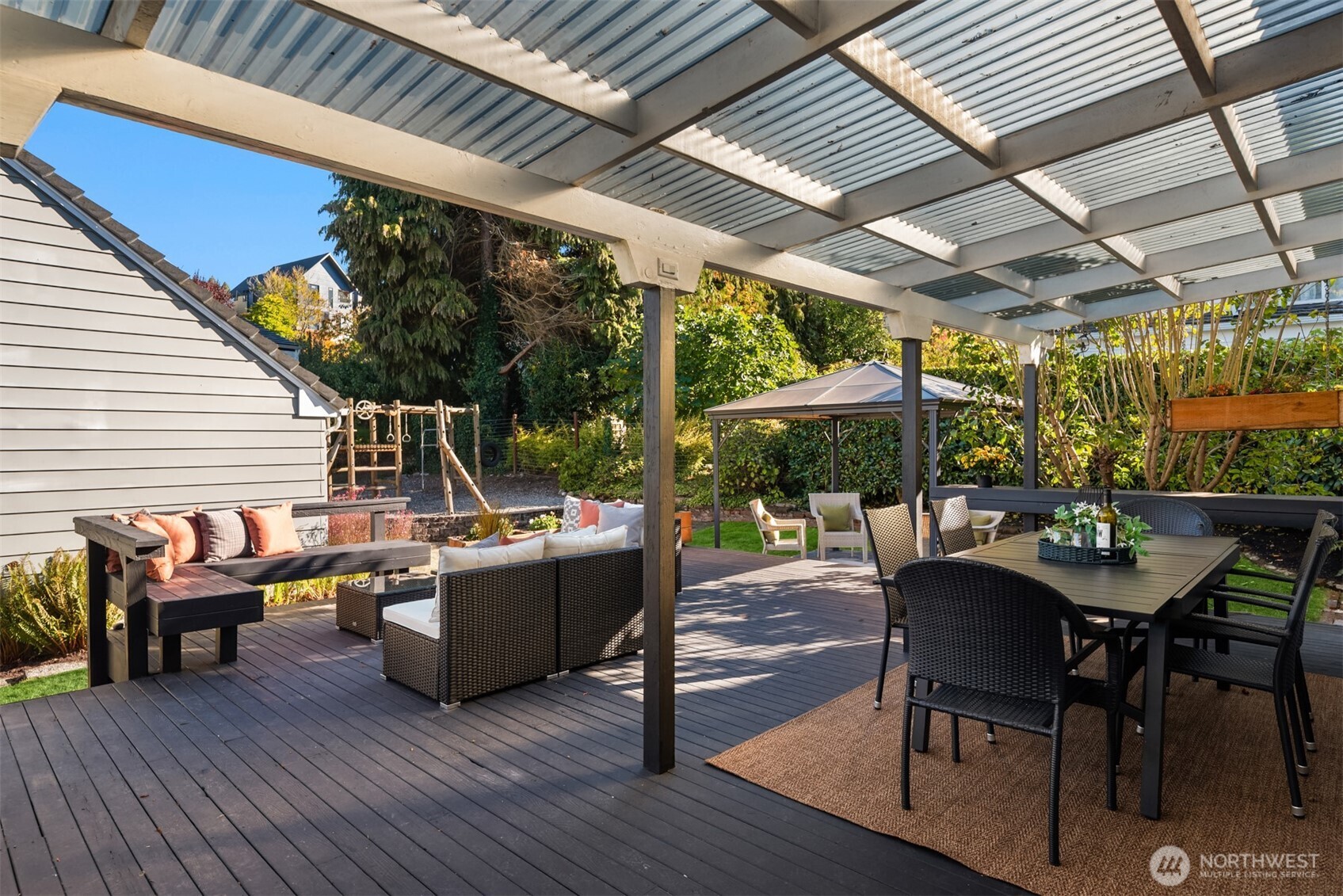 9304 Fauntleroy Way SW