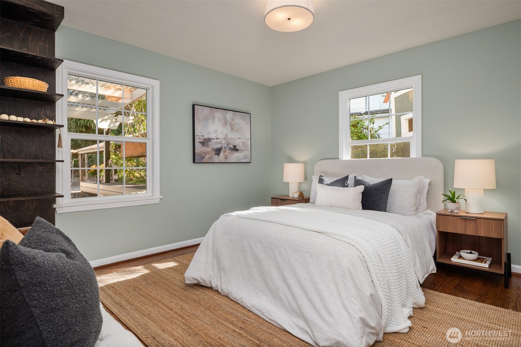 9304 Fauntleroy Way SW