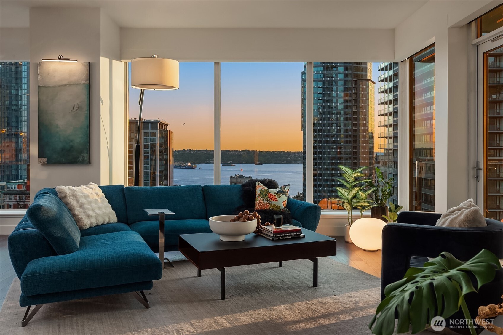 1920 4th Avenue Unit: 2202