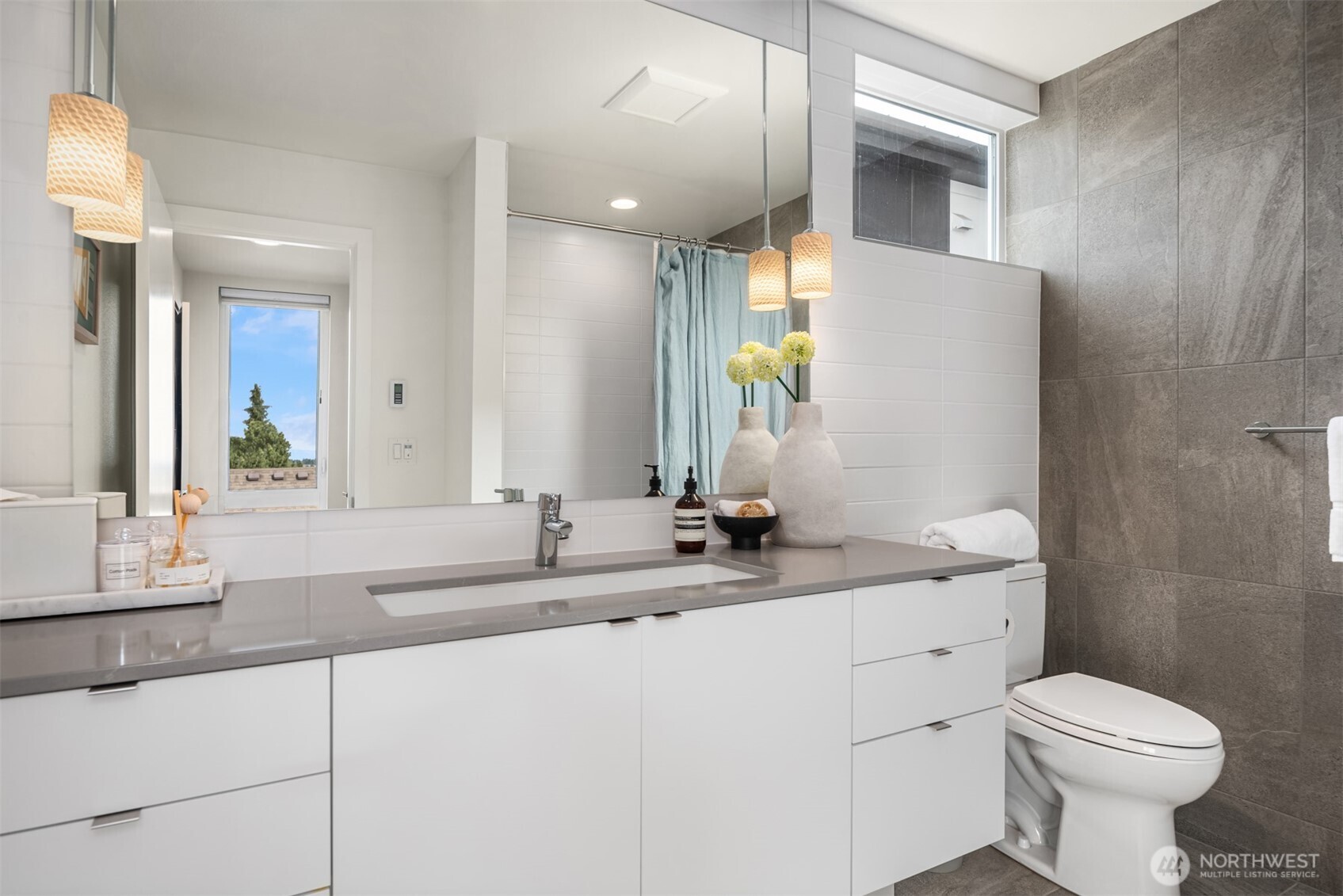 6710 36th Avenue SW Unit: B