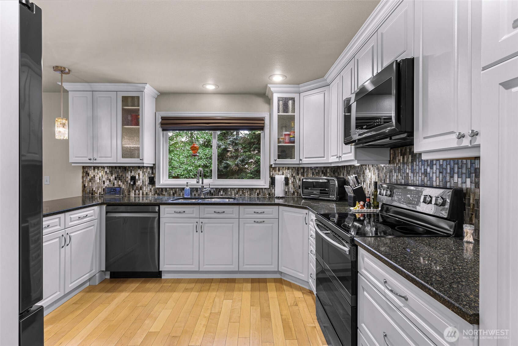 24520 SE 46th Street