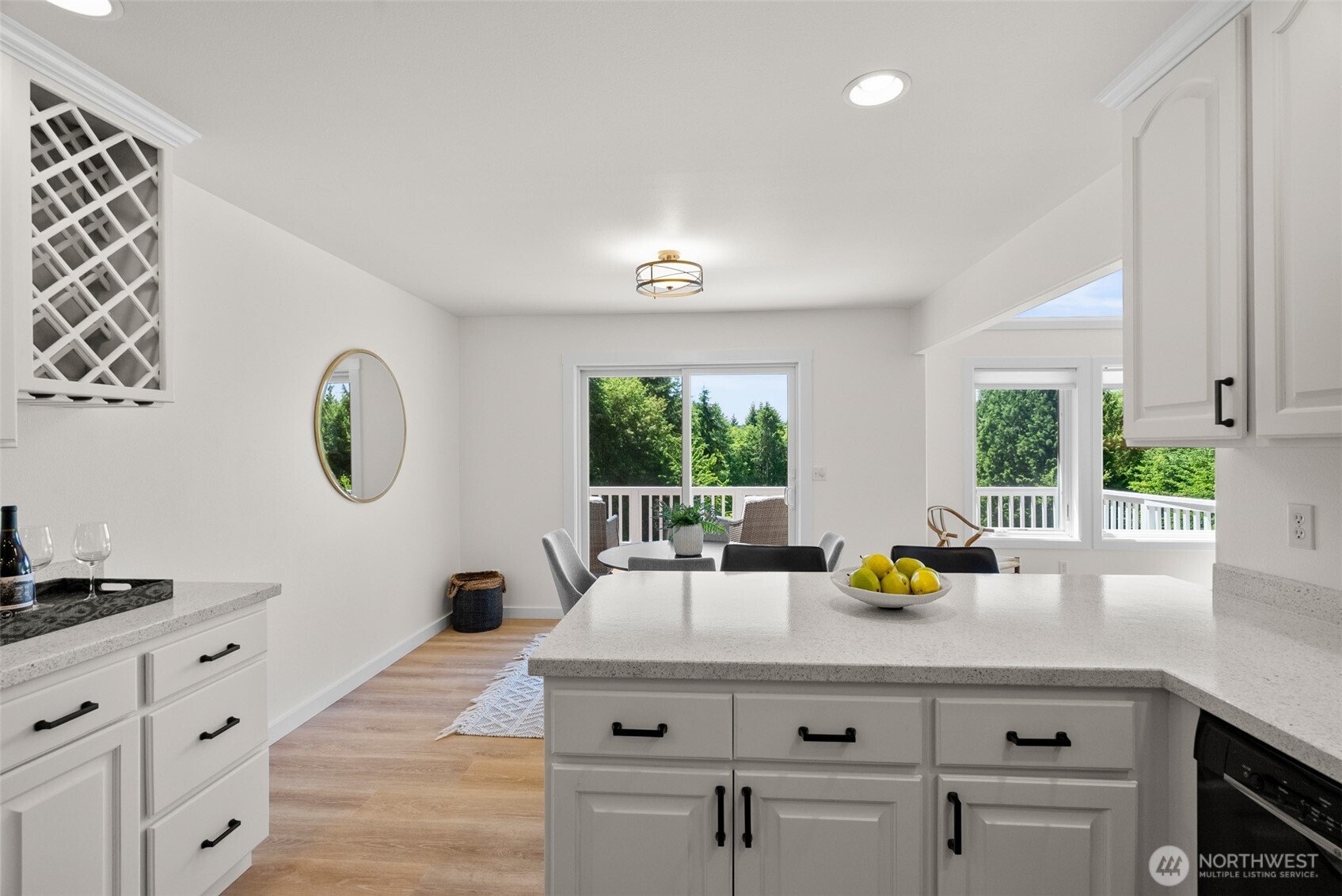 27581 Heavenly Place NE