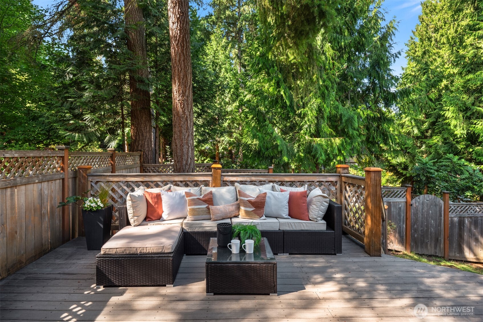 8513 139th Avenue NE