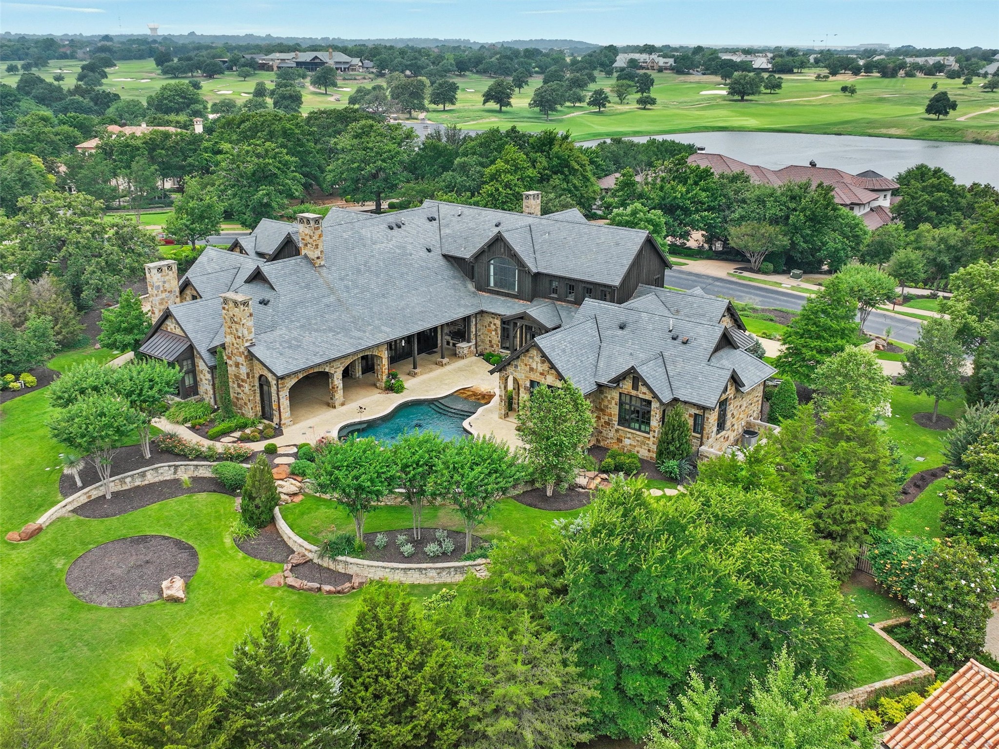 1117 Post Oak Place