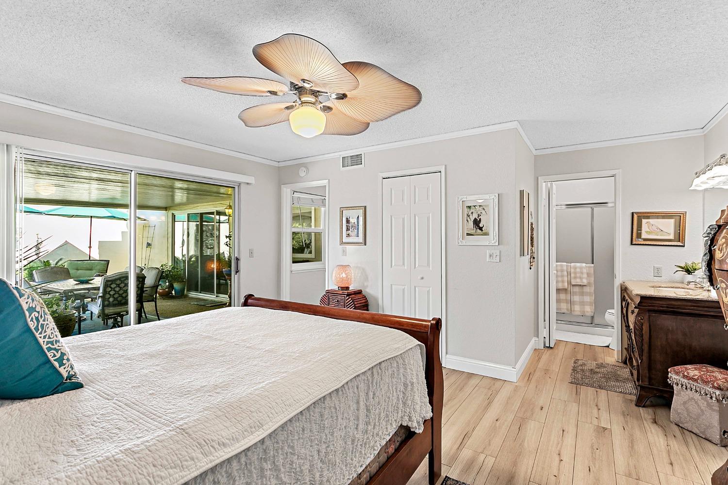 1138 Rosa Del Rio Way