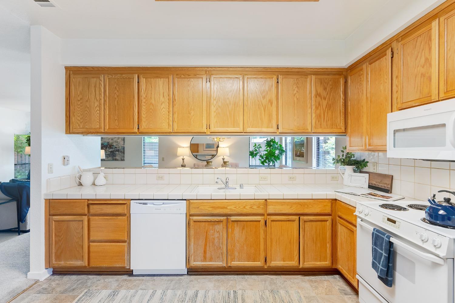 2573 Central Park Drive