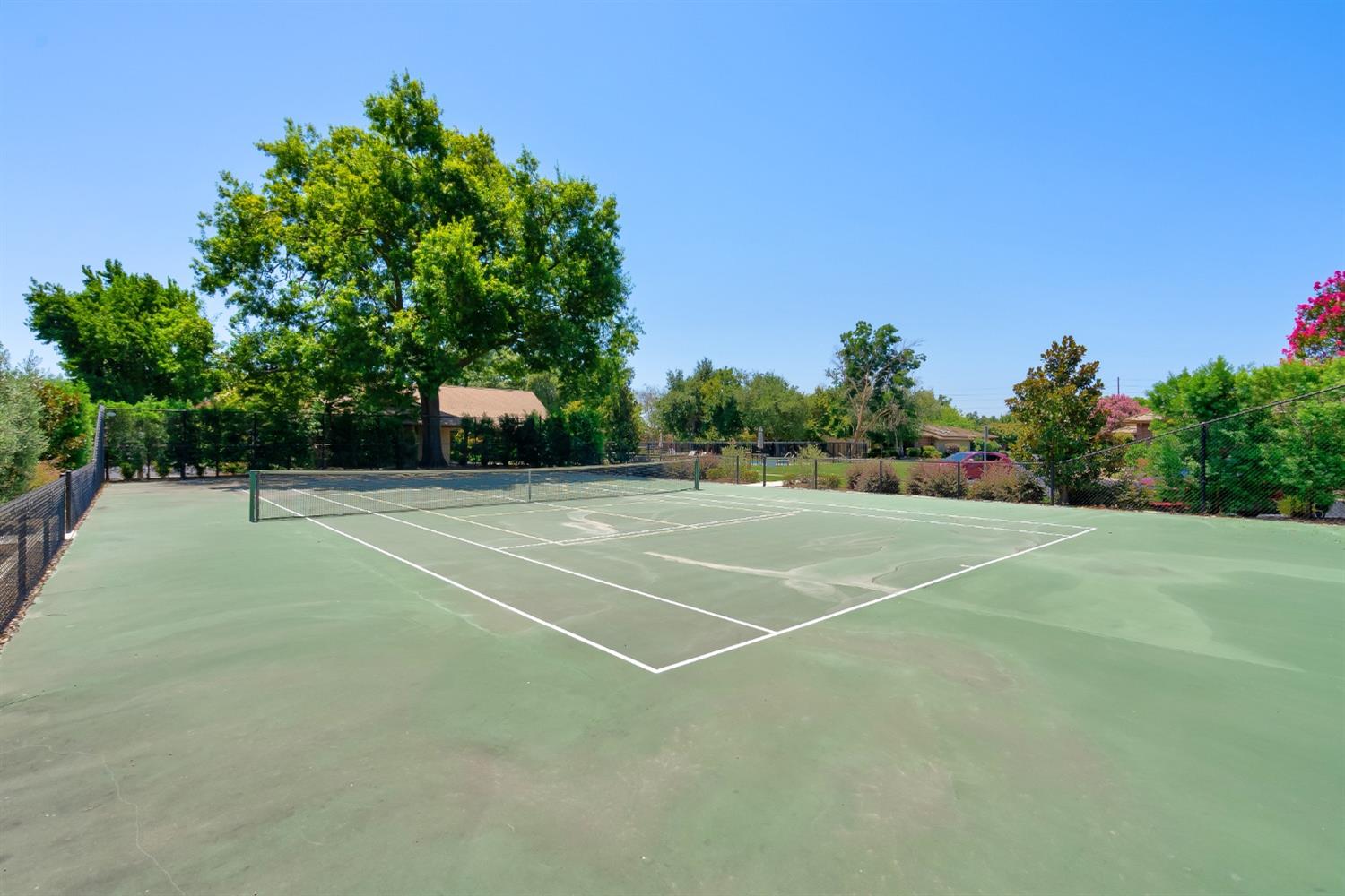 2573 Central Park Drive