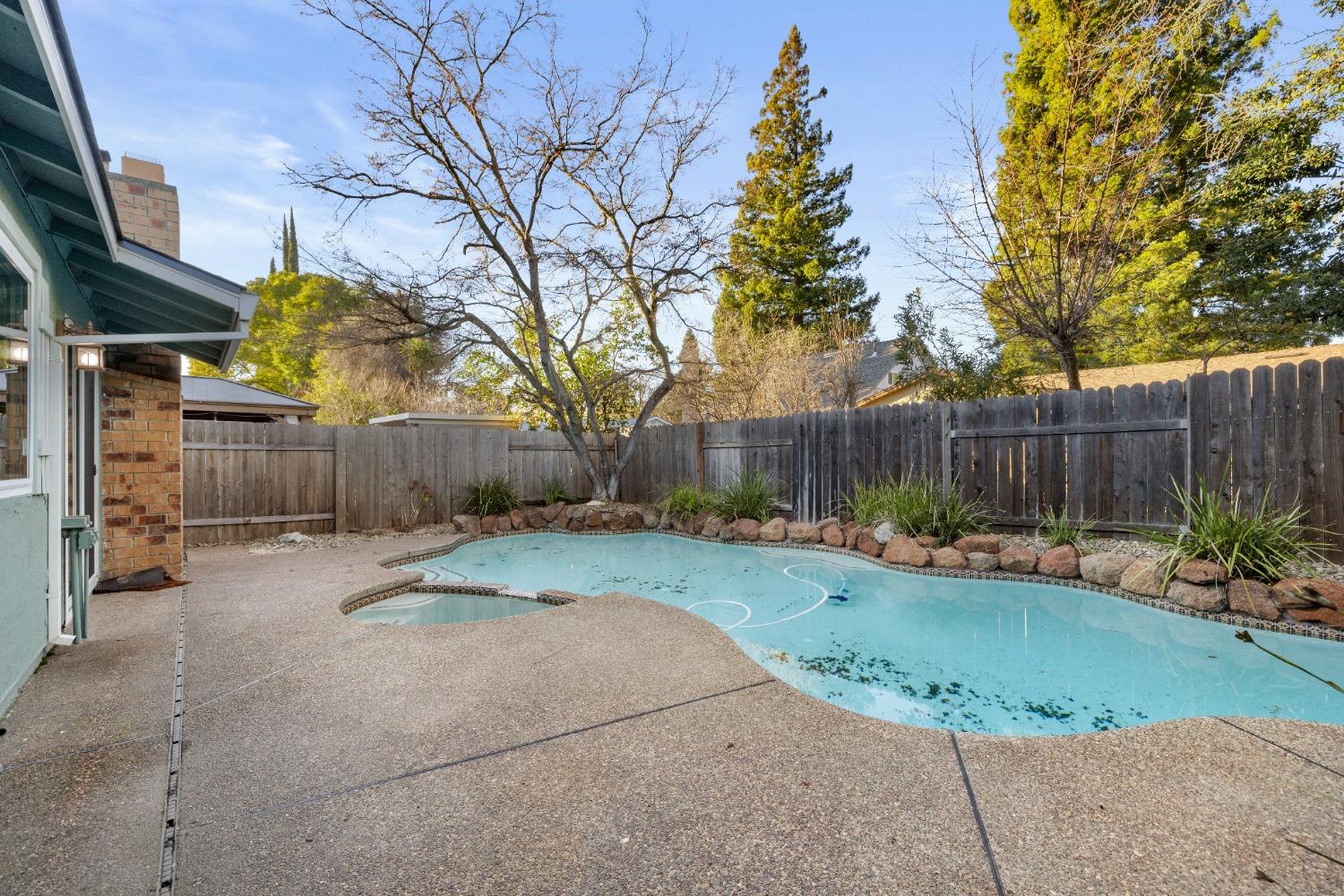 8267 Caribbean Way