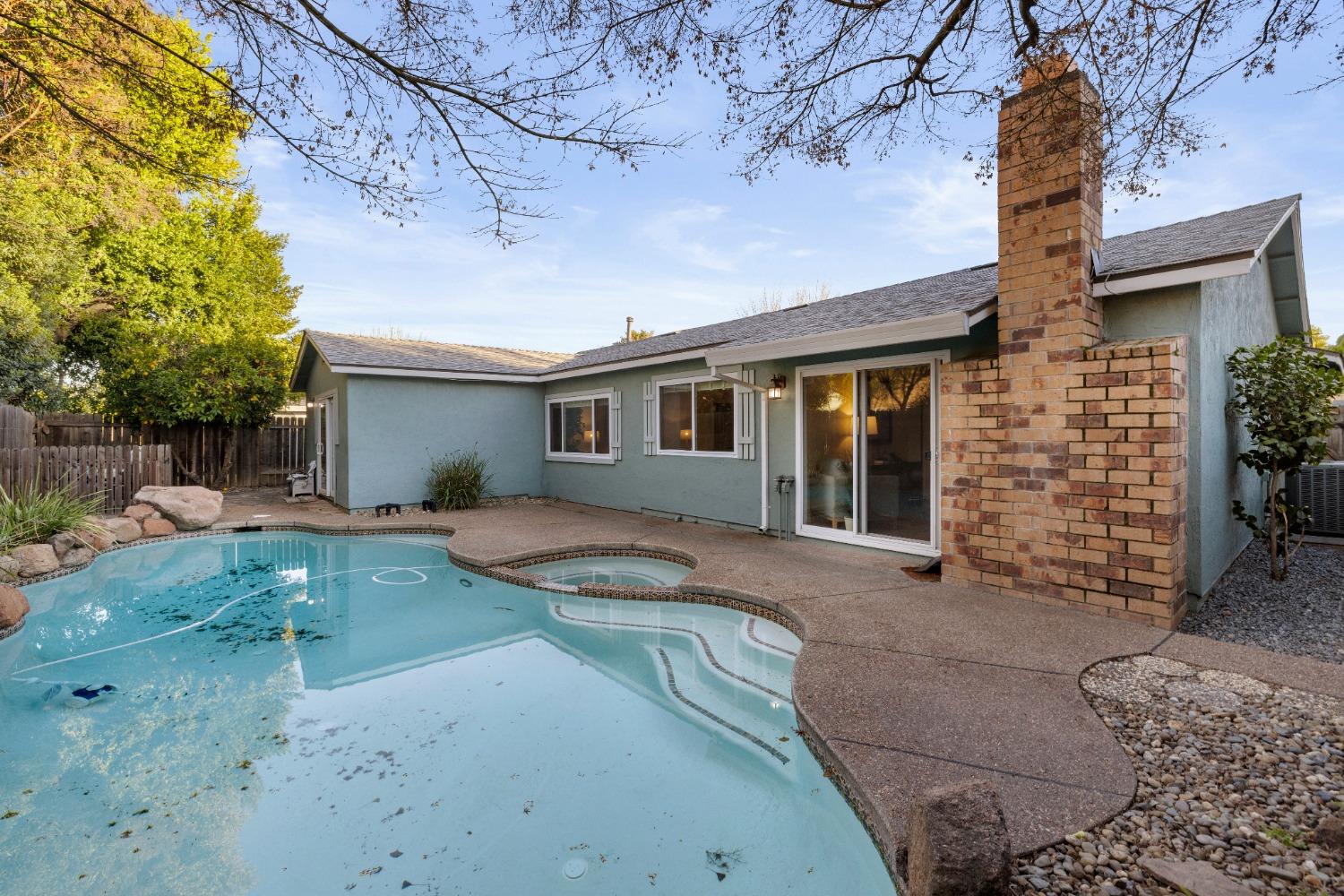 8267 Caribbean Way