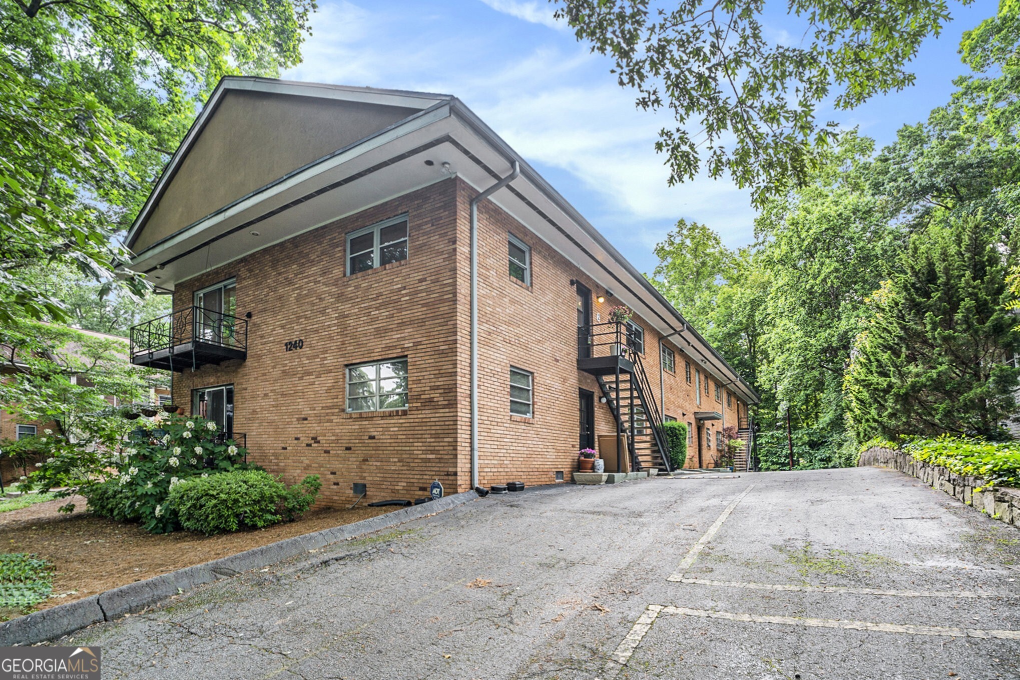 1240 Woodland Avenue NE # 2
