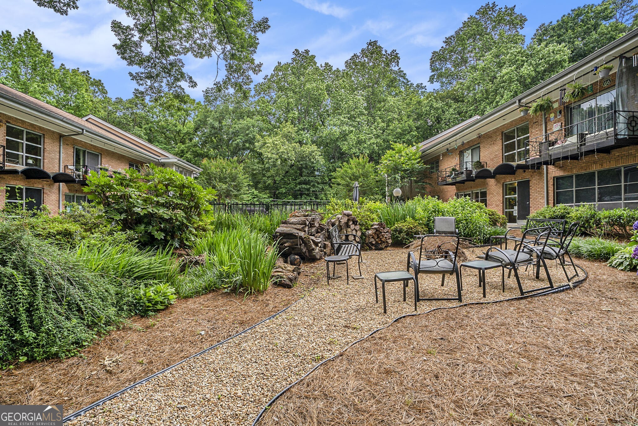 1240 Woodland Avenue NE # 2