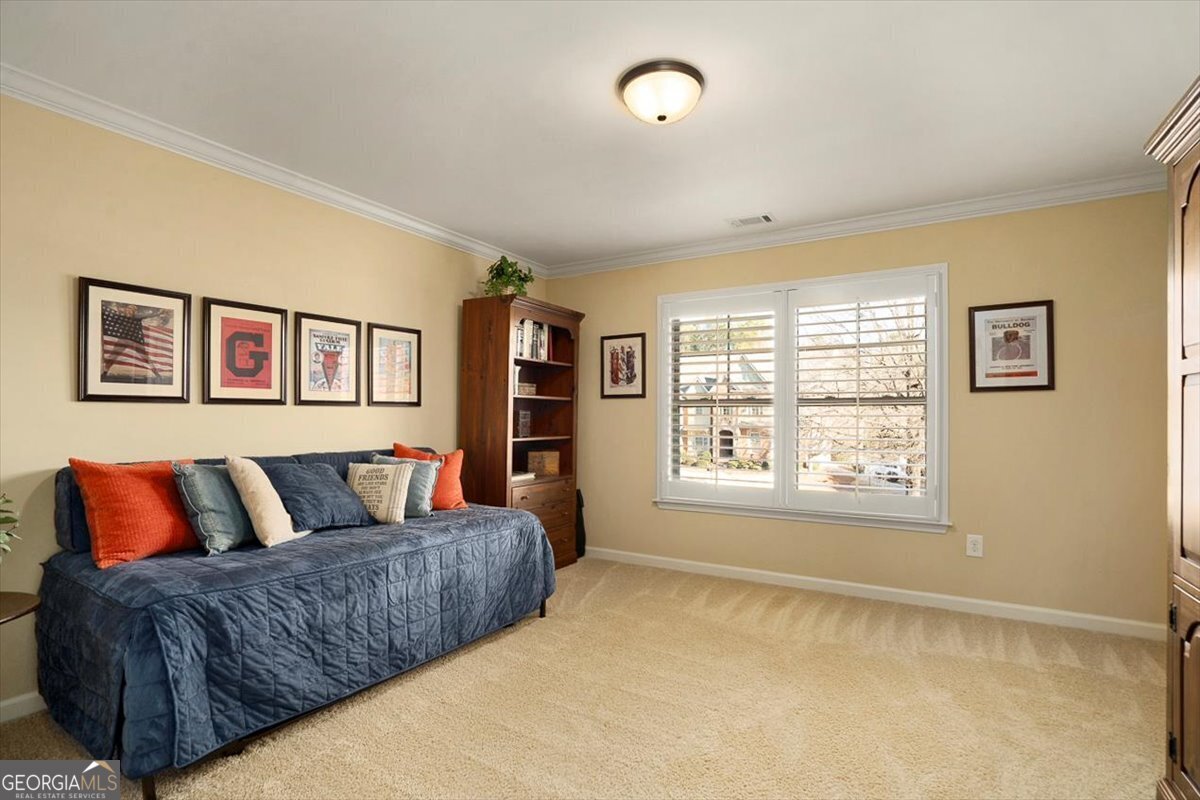 1593 Cambridge Square