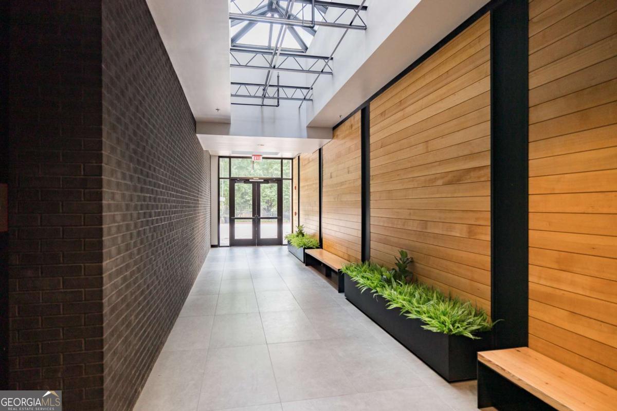 131 Broad Street E # 707