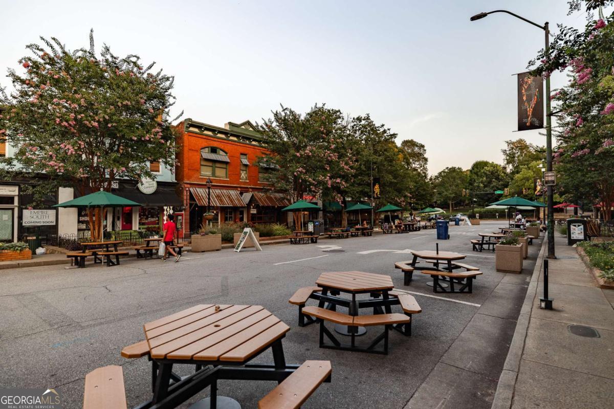 131 Broad Street E # 707