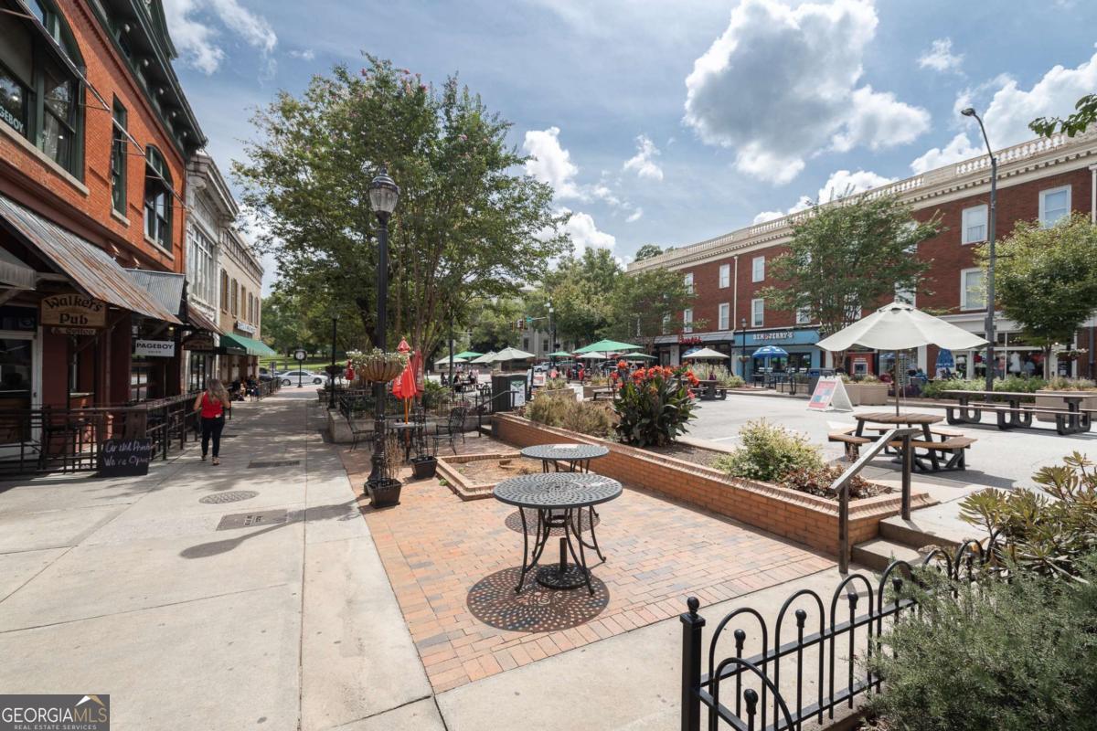 131 Broad Street E # 707