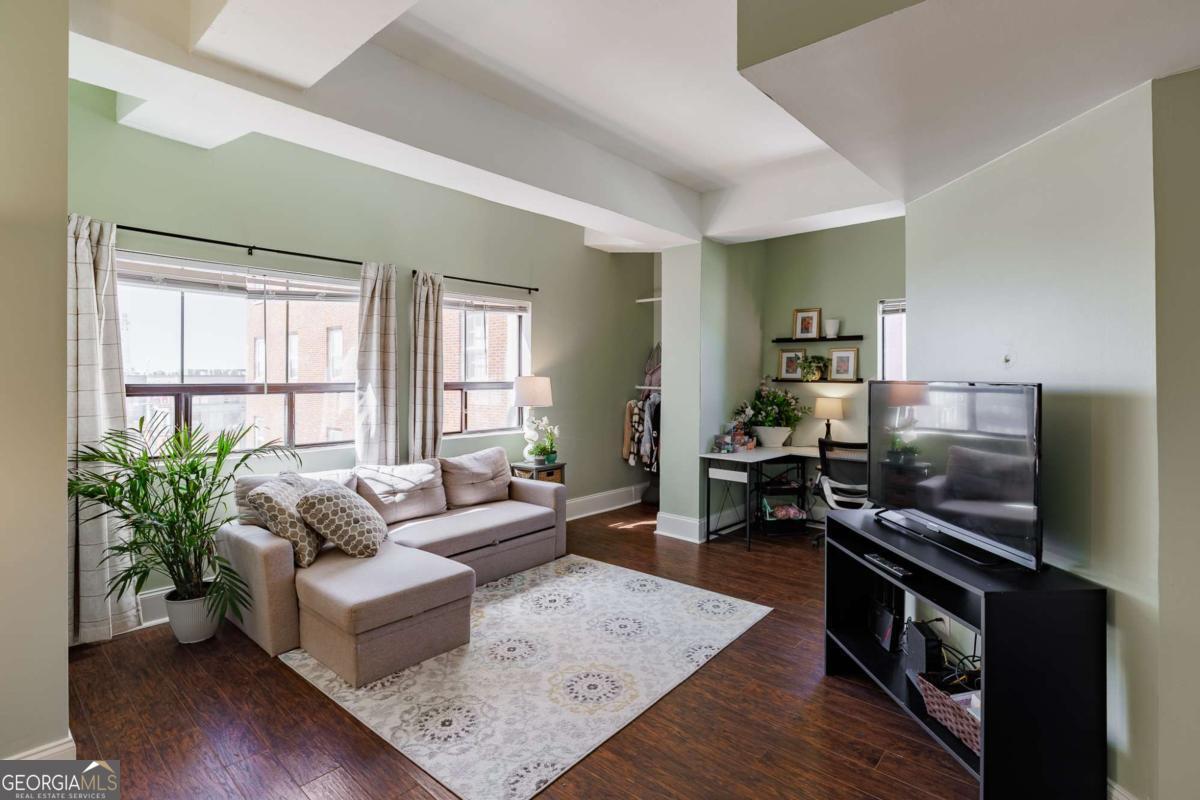 131 Broad Street E # 707