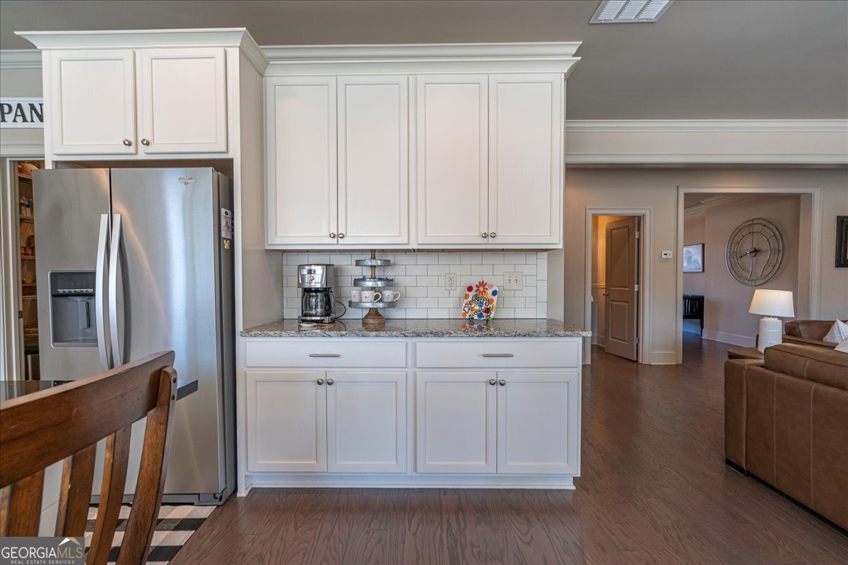 309 Sterling Lake Way